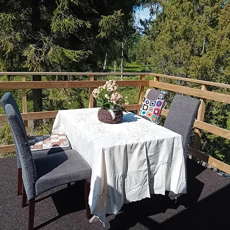 Boheemlaslik Poeoening Lahe Aeaeres Pädaste