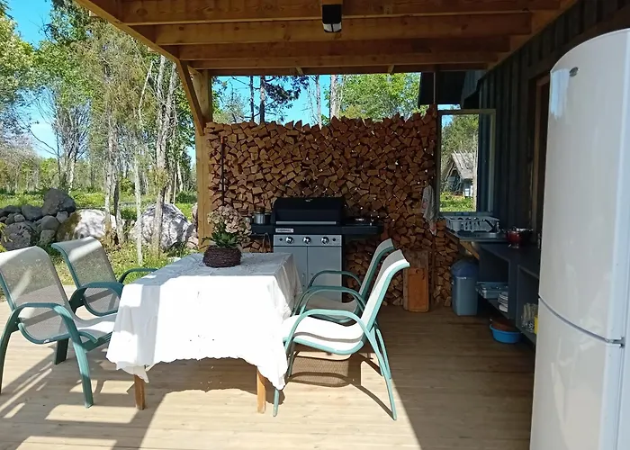 Laagriplats Boheemlaslik Poeoening Lahe Aeaeres *